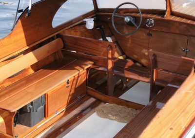 Bateau cabine